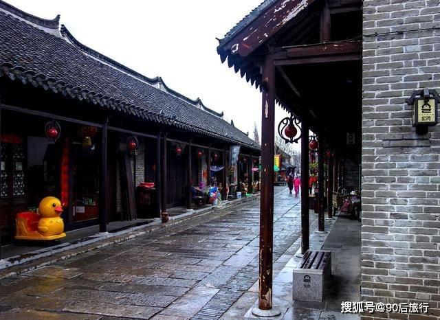 大世界体验拉满,原神新角色闲云三段跳泰裤辣,登龙剑角色喝汤了